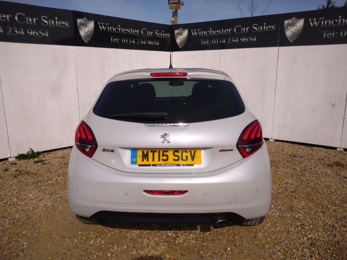 Peugeot 208 1.2 PureTech 110 GT Line 5dr Hatchback Petrol White