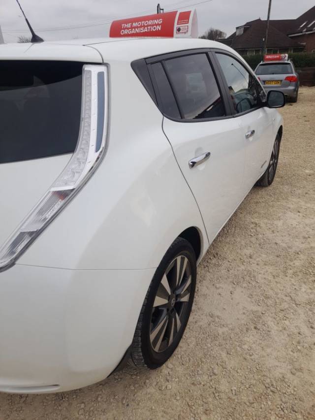2017 Nissan Leaf 0.0 80kW Tekna 30kWh 5dr Auto