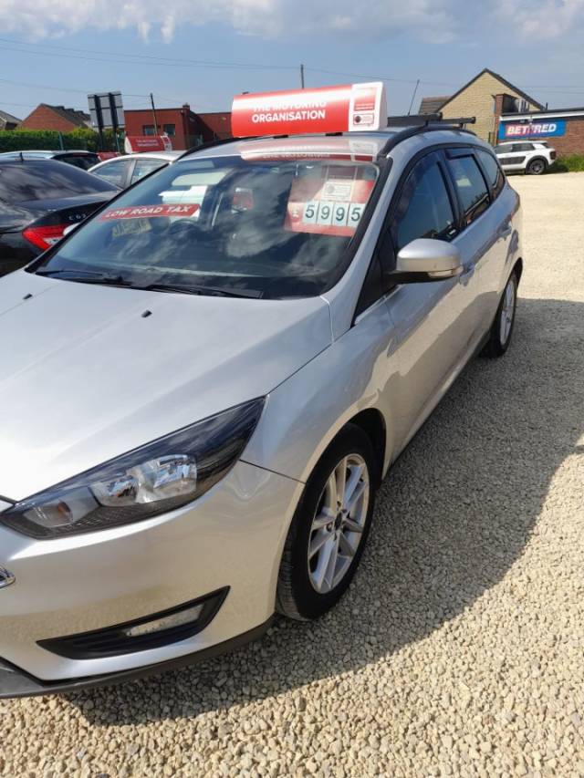 Ford Focus 1.5 TDCi 120 Zetec 5dr Estate Diesel Silver