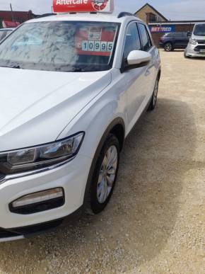 VOLKSWAGEN T-ROC 2018 (68) at Winchester Car Sales Sheffield