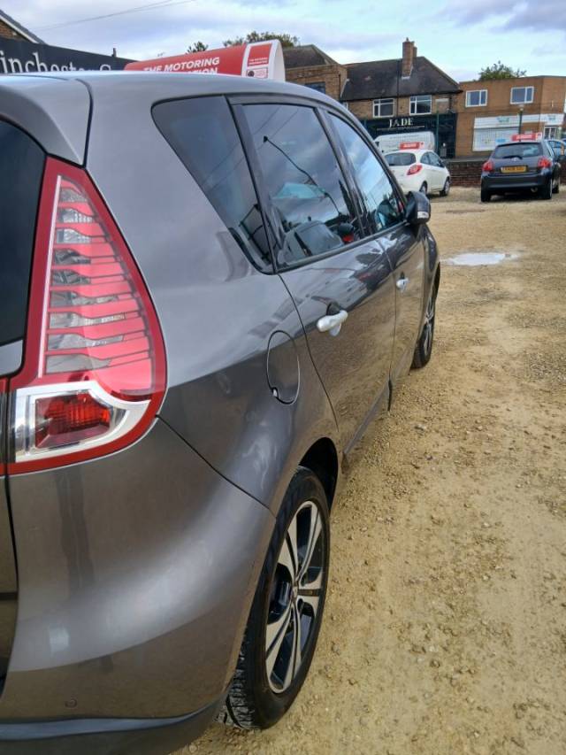 2012 Renault Scenic 1.5 dCi 110 Dynamique TomTom 5dr [Bose Pack]