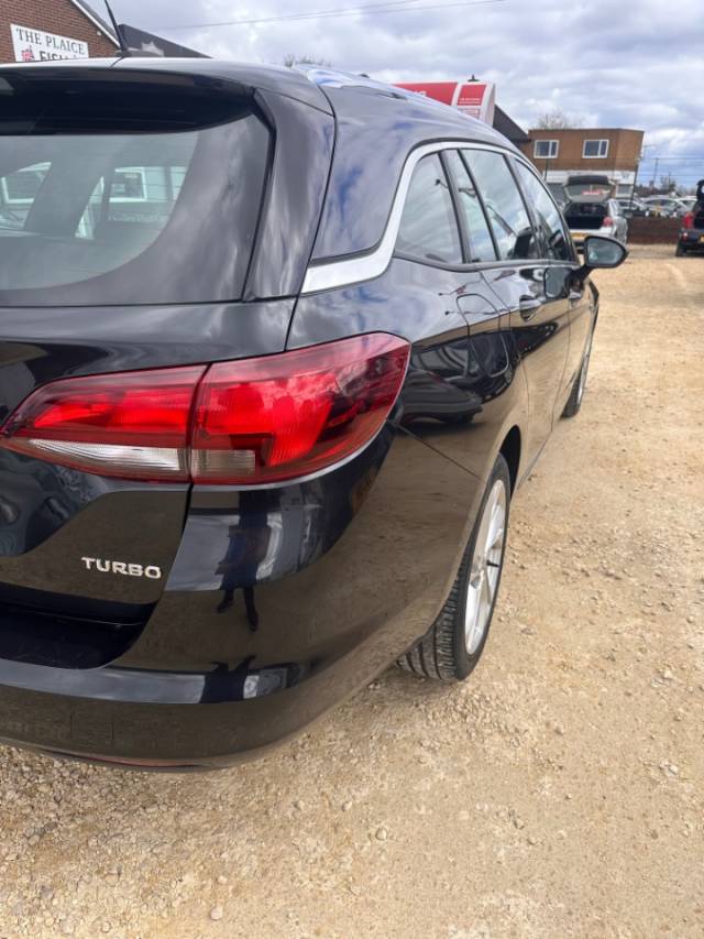 2016 Vauxhall Astra 1.4T 16V 125 SRi 5dr